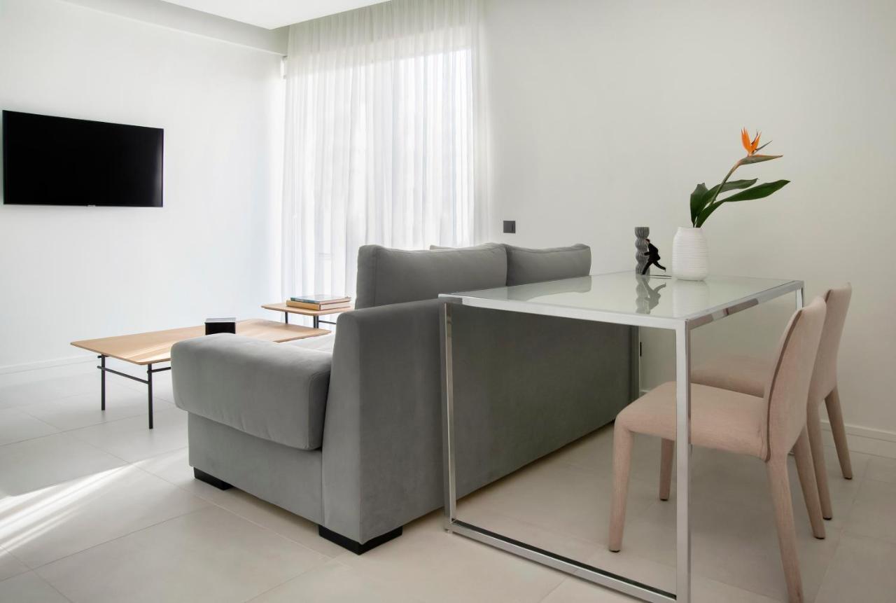 Glyfada South42 Apartment เอเธนส์ ภายนอก รูปภาพ